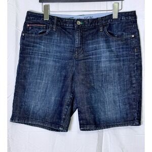 Tommy Hilfiger Women's Denim Shorts Size 16 Dark Wash Bermuda Style